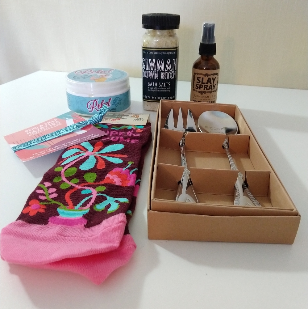 Smartass And Sass Multiple Items Funny Cheeky Sas… - image 1